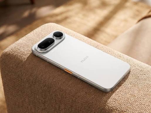 ZTE nubia NaviX Ultra